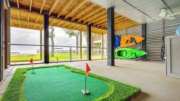 Cottage (2 Bedrooms) | Interior