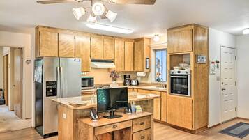 Ketuhar gelombang mikro, ketuhar, dapur, mesin basuh pinggan mangkuk