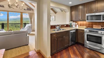 Apartment (1 Bedroom) | Interior