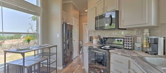 Modern Sunset Cabin w/ Wood Fire Pit!