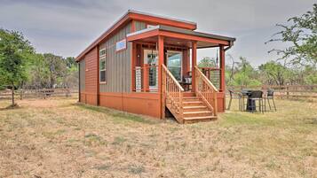 House (1 Bedroom) | Interior