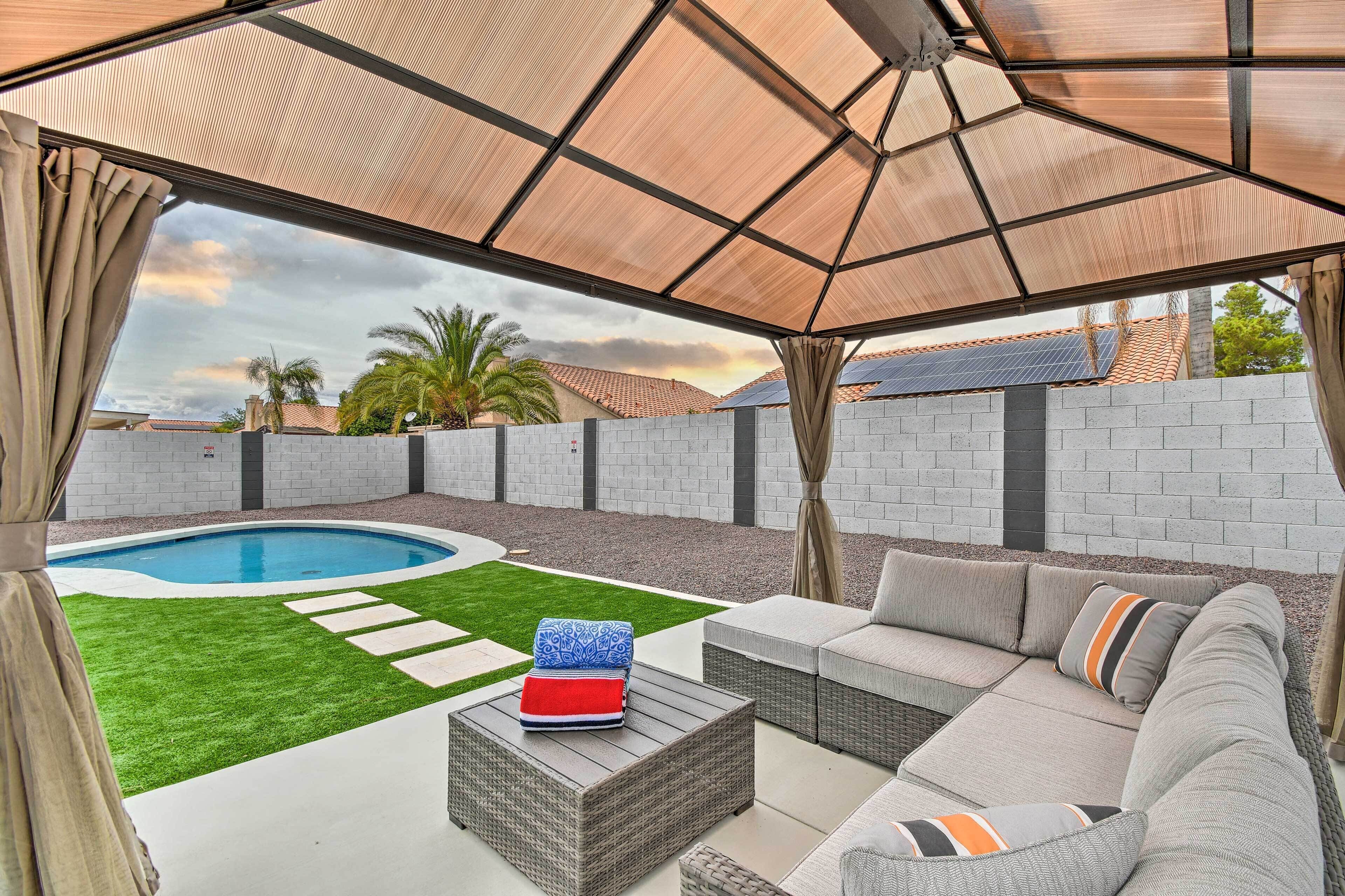 House (4 Bedrooms) | Interior