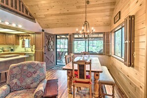 Casa (2 Bedrooms) | Interior