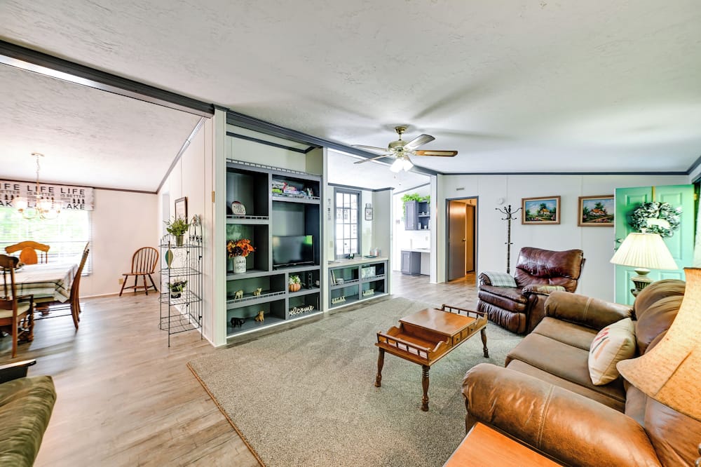 Quiet 'horseshoe Hill House' By Lake Barkley! - Trigg County, KY