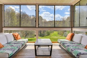 Talo (3 Bedrooms) | Sisätilat