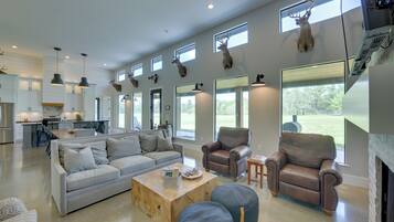 Nhà (3 Bedrooms) | Nội thất