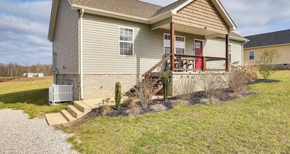 Near State Parks & Dtwn: Quaint Sparta Home!