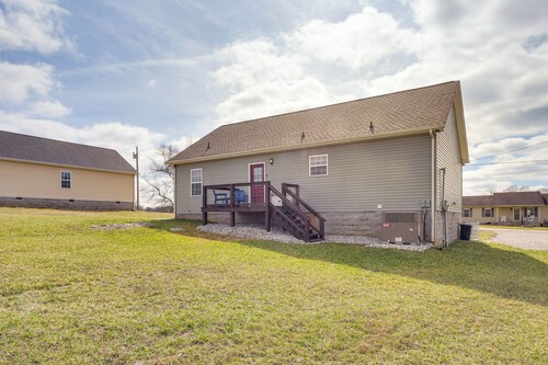 Near State Parks & Dtwn: Quaint Sparta Home!