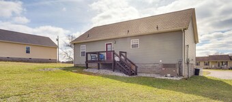 Near State Parks & Dtwn: Quaint Sparta Home!