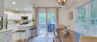 7 Mi to Camelback Mtn: Chic Penn Estates Home
