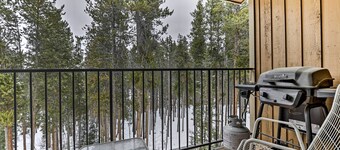 Winter Park Condo พร้อม Hot Tub, 3 Mi ถึง Slopes!