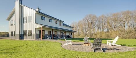 House (3 Bedrooms) | Front of property