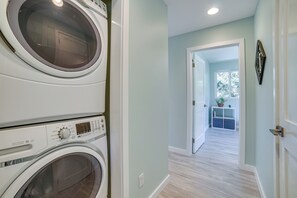 شقة (3 Bedrooms) | المنشأة من الداخل