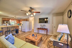 Rumah (2 Bedrooms) | Interior