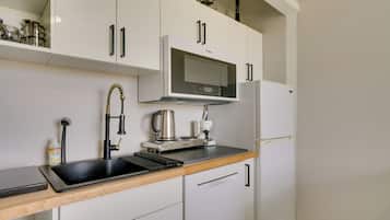 Apartment (1 Bedroom) | Interior