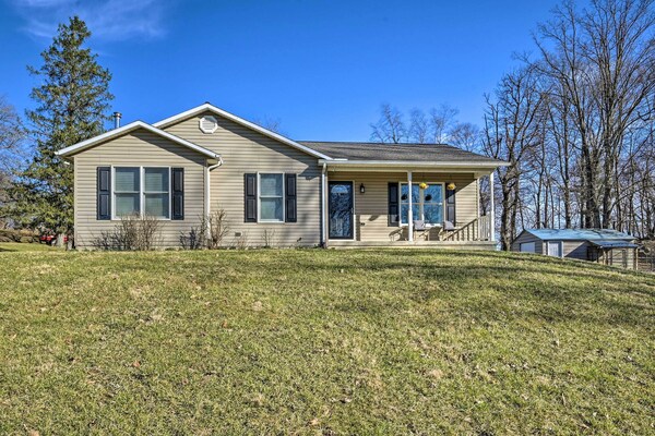 Berkeley Springs Vacation Home W/ Fire Pit! - West Virginia