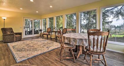 Pet-friendly La Center Home ~ 6 Mi to Casinos