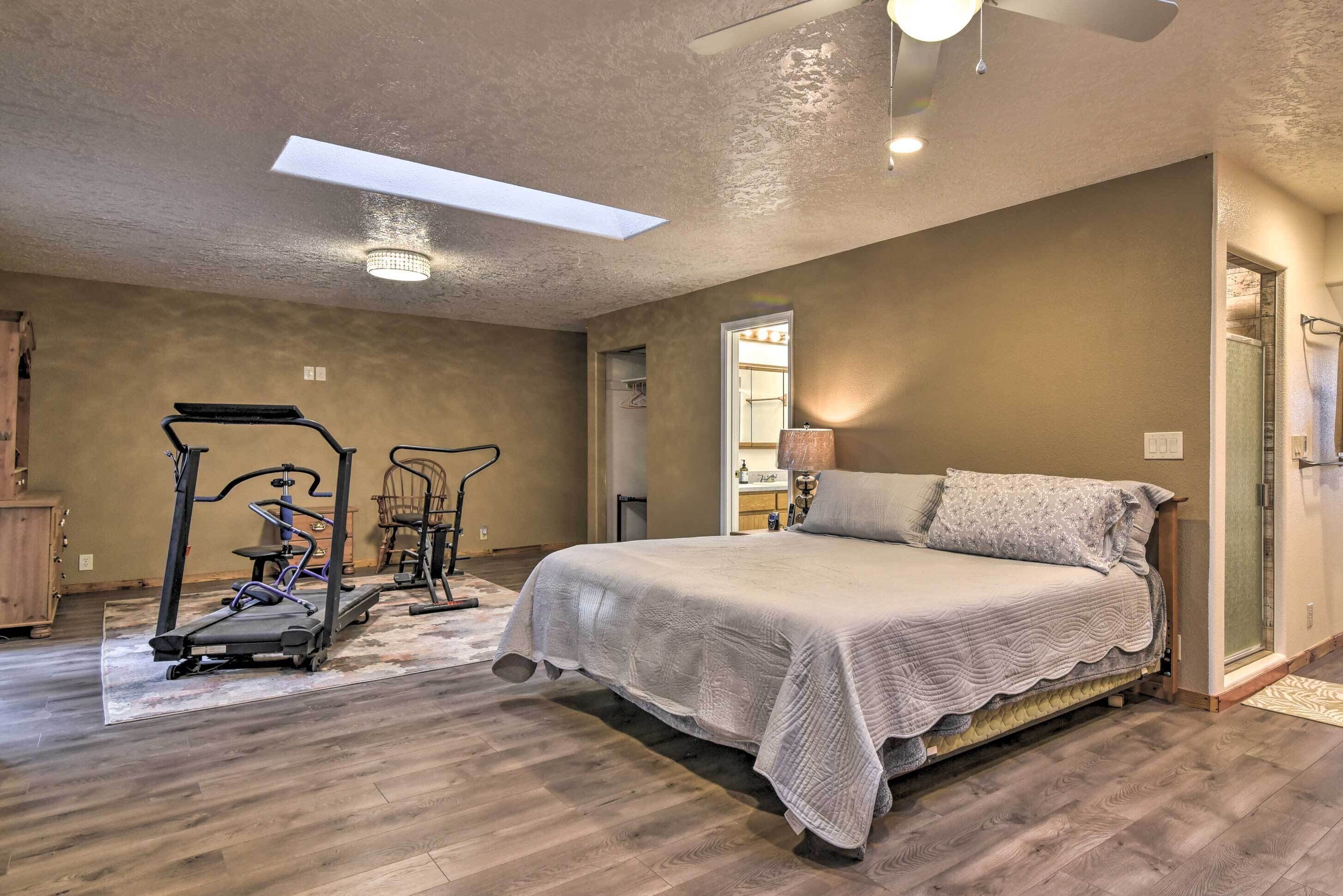 House (Multiple Bedrooms) | Interior