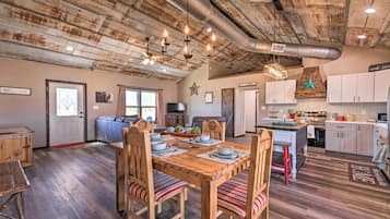 House (3 Bedrooms) | Front of property