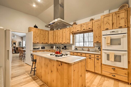 Rustic Vacation Rental in Williams!