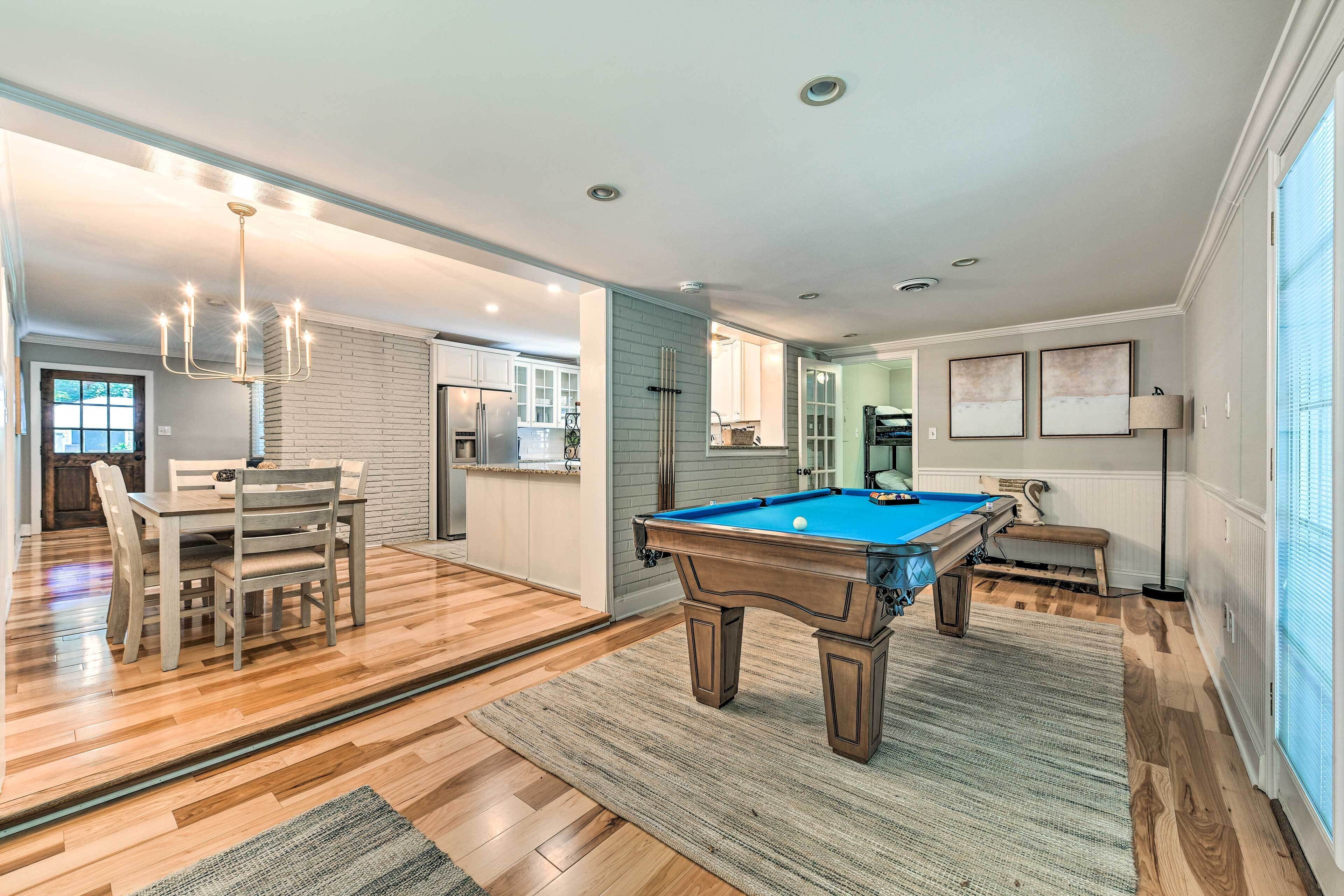 House (4 Bedrooms) | Interior