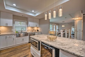 House (4 Bedrooms) | Interior - Updated Atlanta Home ~ 3 Mi to Downtown! (Atlanta)