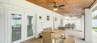 Centrally Located Eagle Pass Home w/ Pool!