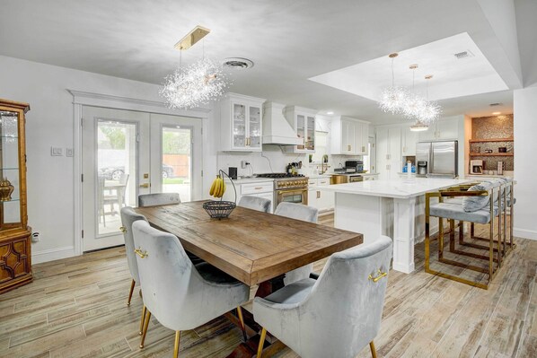 House (3 Bedrooms) | Interior - Centrally Located Eagle Pass Home w/ Pool! (Eagle Pass)