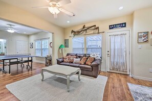 Apartment (2 Bedrooms) | Front of property - Walk to Lake: Townhome w/ Hot Tub in Afton! (Afton)