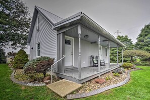 House (3 Bedrooms) | Front of property