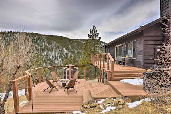 House (3 Bedrooms) | Front of property