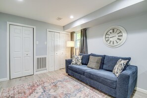 TV - Pet-friendly Knoxville Apartment ~ 11 Mi to UT! (Knoxville)