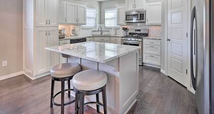 Near Hiking & Biking: Convenient Home in Rogers!