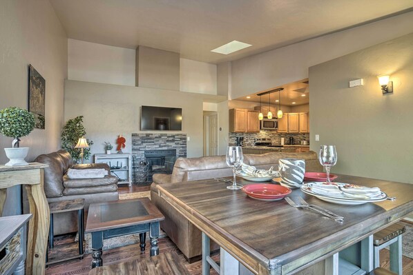 Apartment (2 Bedrooms) | Front of property - Pet-friendly Prescott Townhome w/ Fireplace! (Prescott)