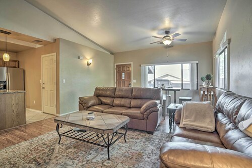 Pet-friendly Prescott Townhome w/ Fireplace!
