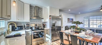 Family-friendly New Bern Home w/ Backyard!