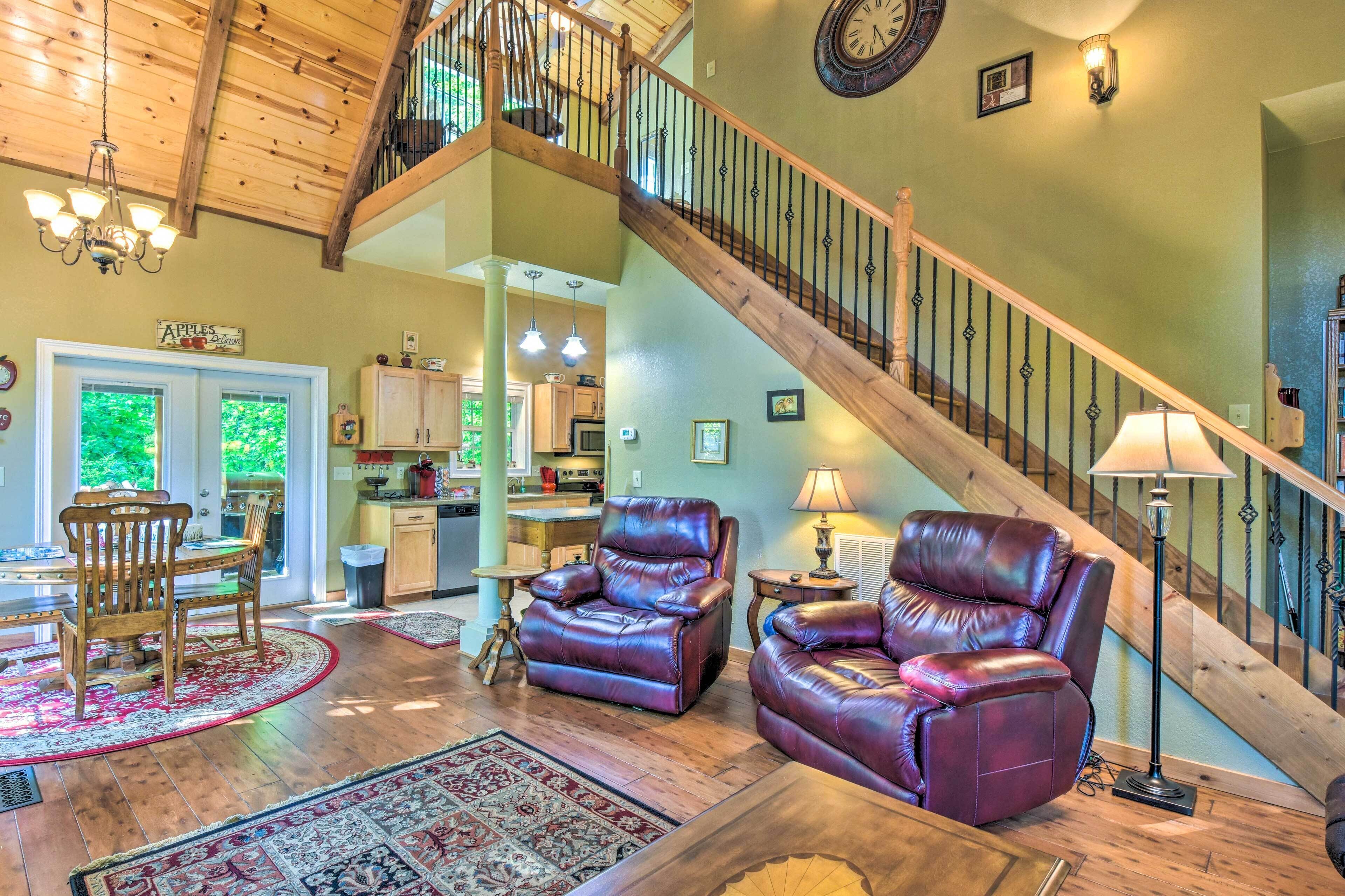 House (2 Bedrooms) | Interior
