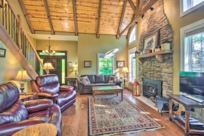 House (2 Bedrooms) | Interior