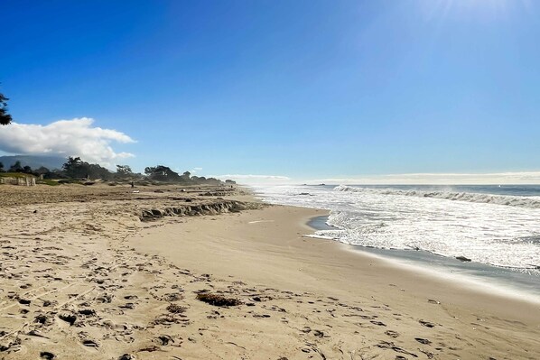 Cottage (1 Bedroom) | Interior - Quiet Carpinteria Cottage By Town & Beaches (Carpinteria)