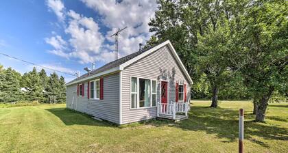Pet-friendly & Peaceful Northern Michigan Gem