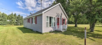 Pet-friendly & Peaceful Northern Michigan Gem