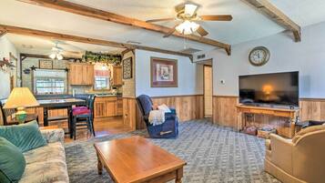 House (3 Bedrooms) | Front of property