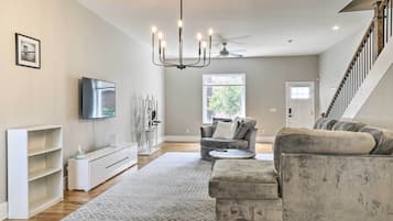 House (1 Bedroom) | Interior