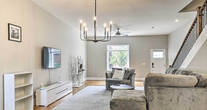 Well-appointed Pittsburgh Home: 1 Mi to Dtwn!