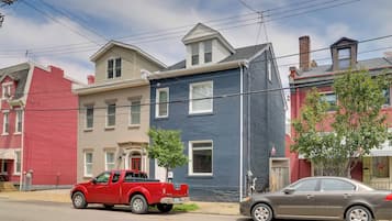 House (1 Bedroom) | Interior