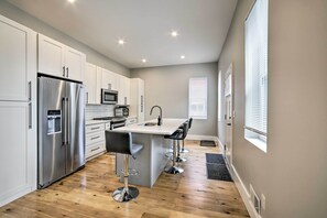 House (1 Bedroom) | Interior