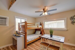 Interior - Ocean Isle Apartment w/ Balcony, 1 Mi to Beach! (Ocean Isle Beach)