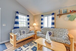 Apartment (1 Bedroom) | Interior