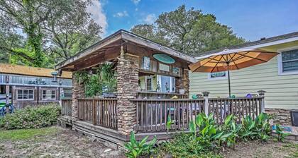 Ocean Isle Apartment w/ Balcony, 1 Mi to Beach!