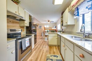 Apartment (1 Bedroom) | Interior